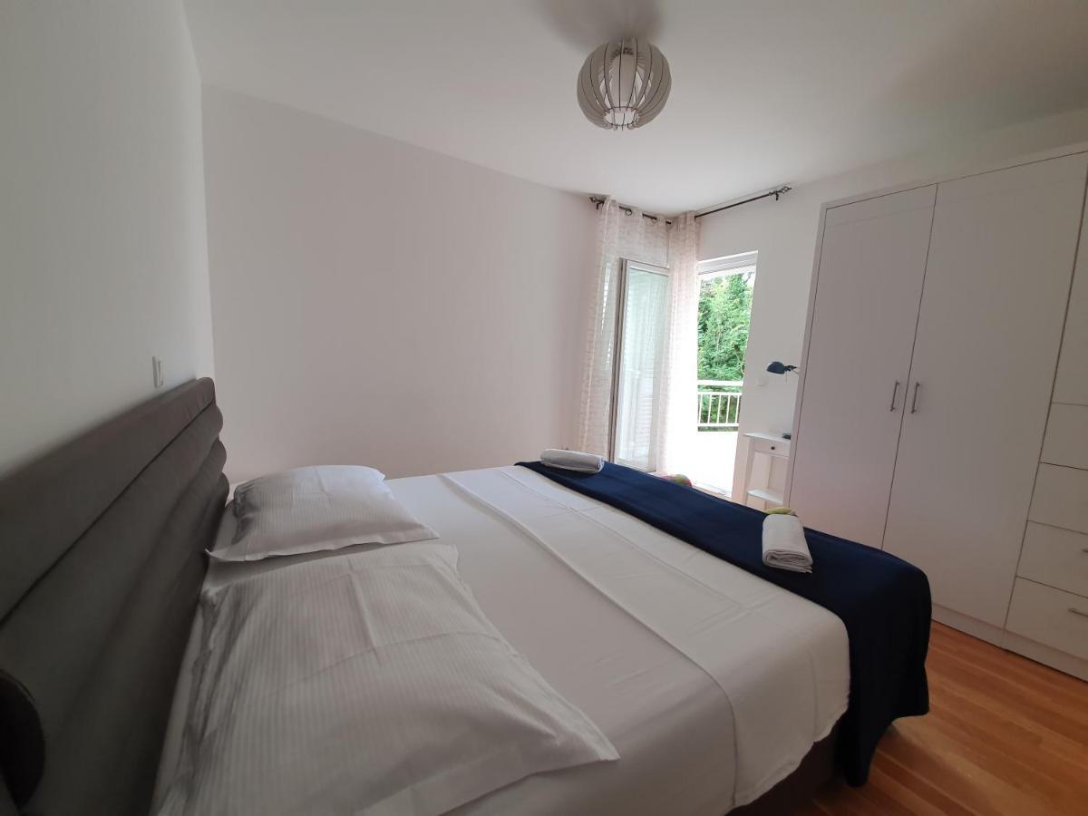 Apartment Pinna Nobilis, Private Parking Makarska Ngoại thất bức ảnh