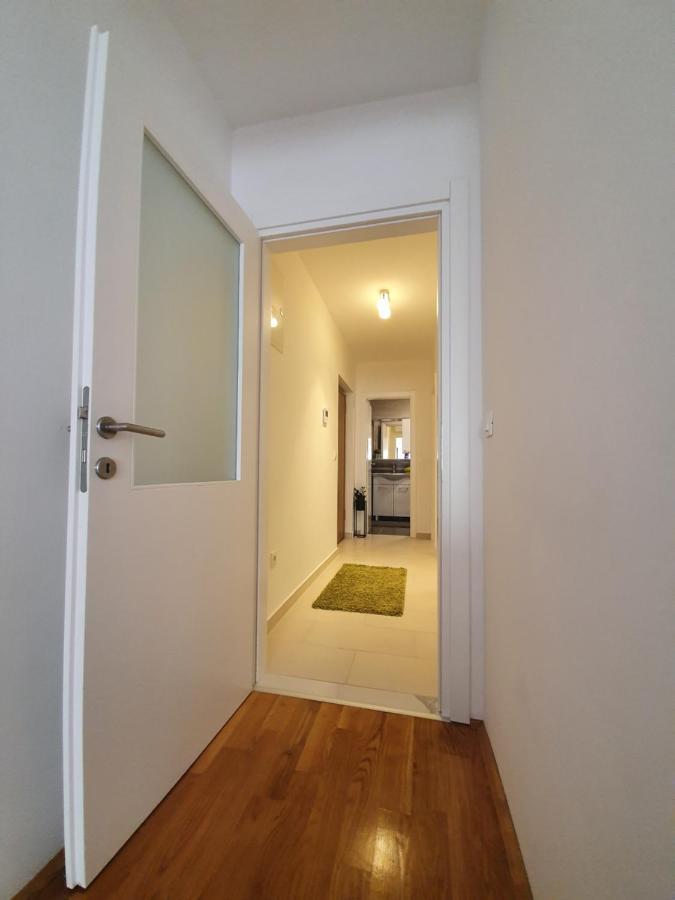 Apartment Pinna Nobilis, Private Parking Makarska Ngoại thất bức ảnh