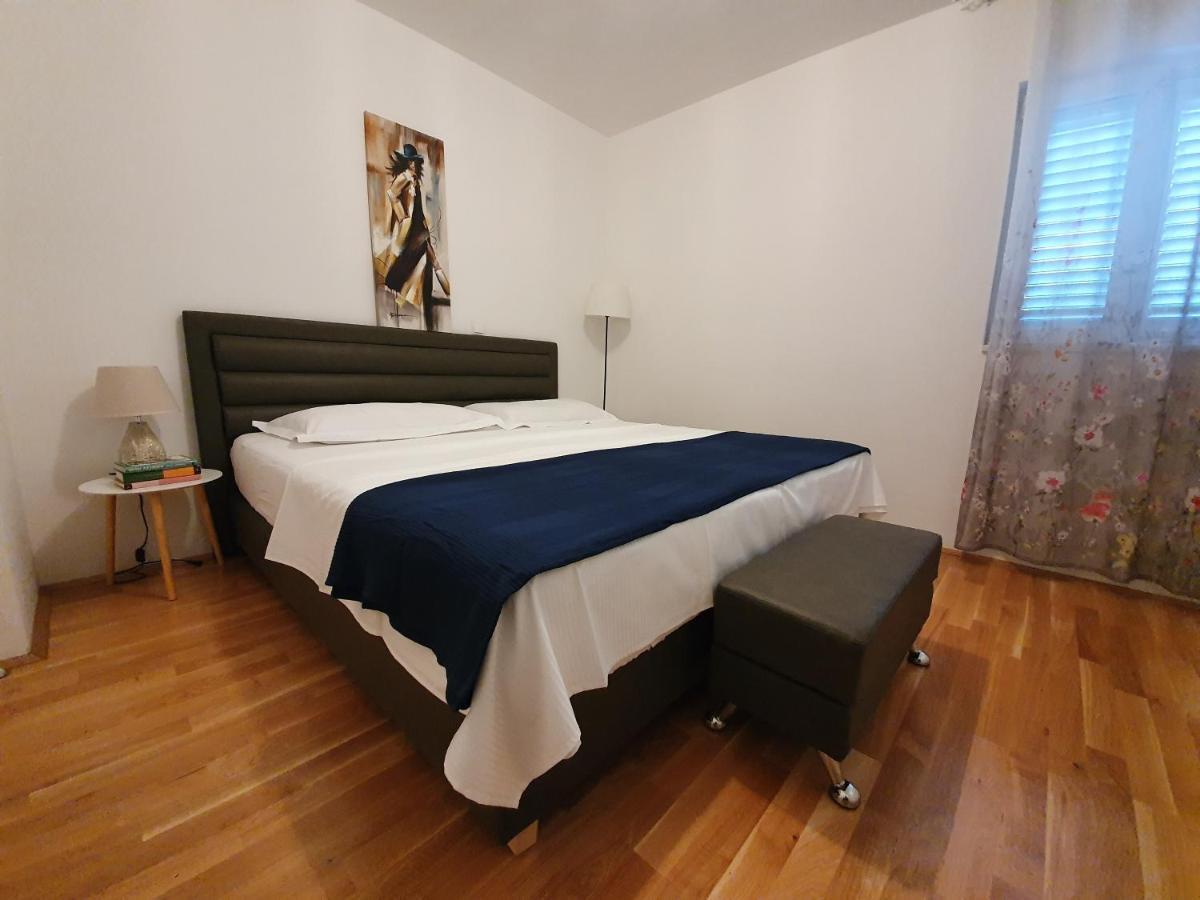 Apartment Pinna Nobilis, Private Parking Makarska Ngoại thất bức ảnh
